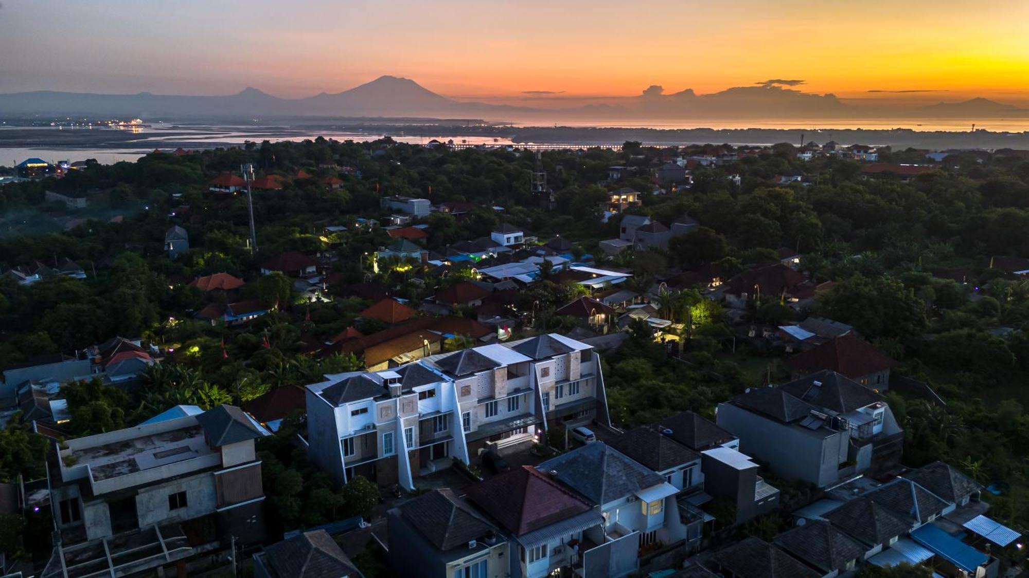 Villa Proart2 Nusa Dua - Ocean & Volcano 360 View By Kavian *